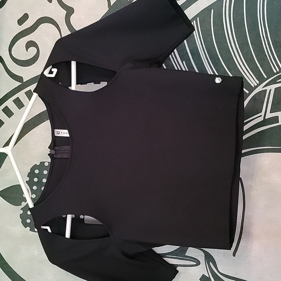 Fabletics crop - Picture 2 of 5